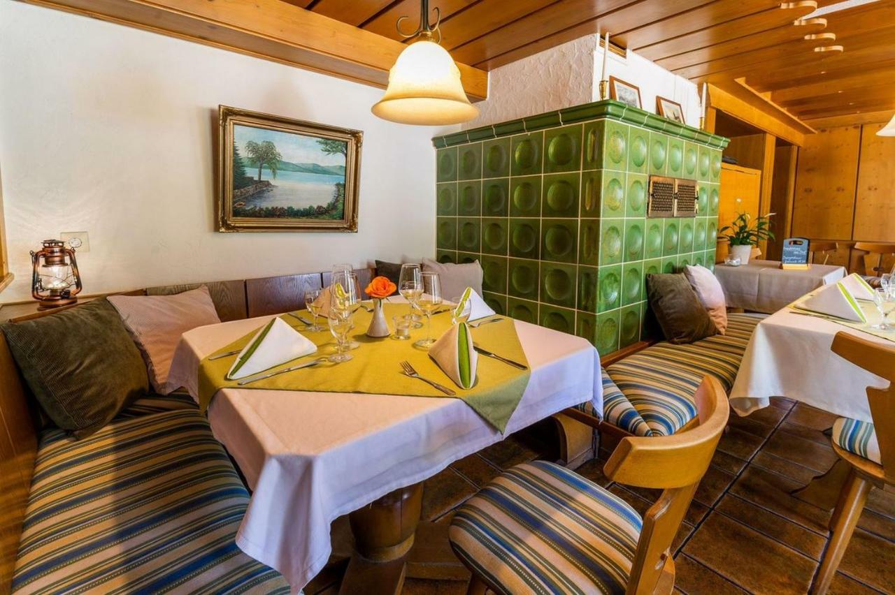 Gasthaus Zur Alten Post Hemmenhofen Esterno foto