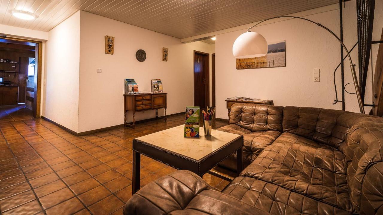 Gasthaus Zur Alten Post Hemmenhofen Esterno foto